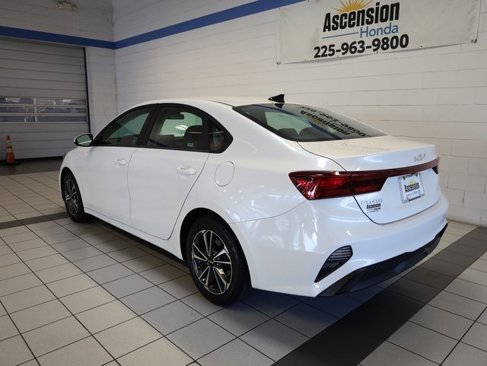 Used 2024 Kia Forte LXS image 11