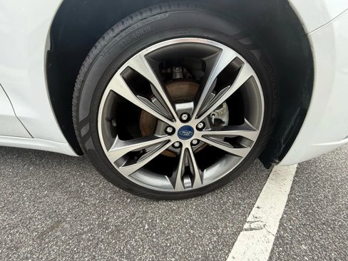 Used 2020 Ford Fusion Titanium image 29