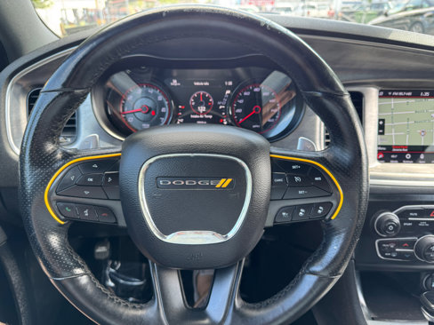 Used 2018 Dodge Charger R/T image 22