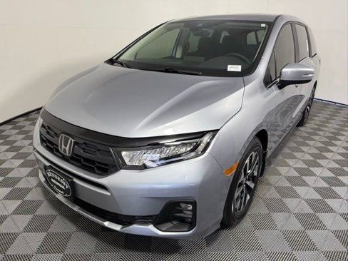 New 2026 Honda Odyssey EX-L image 2