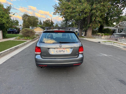 Used 2010 Volkswagen Jetta TDI image 5