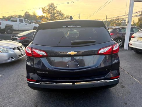 Used 2018 Chevrolet Equinox LT image 4