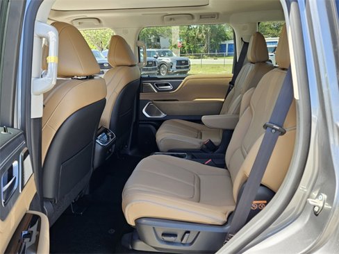 New 2025 INFINITI QX80 Sensory image 6