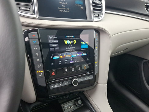 Certified 2024 INFINITI QX50 Luxe image 16