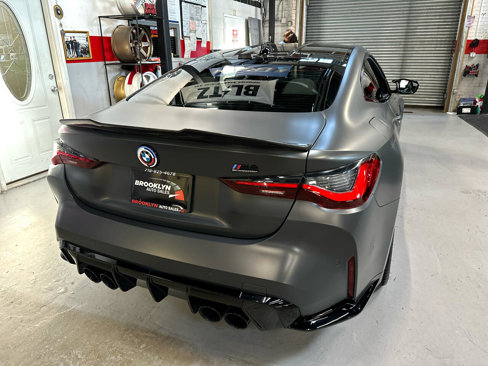 Used 2022 BMW M4 Competition w/ M Carbon Exterior Package image 6