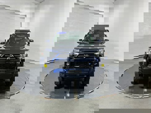 Used 2020 Toyota 4Runner SR5 image 16