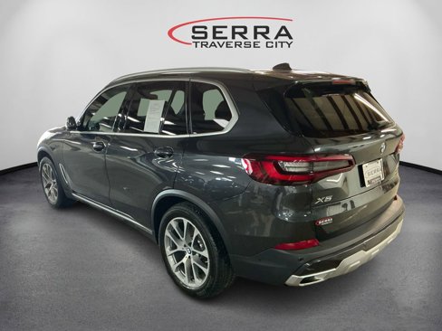 Used 2023 BMW X5 xDrive40i w/ Premium Package image 7