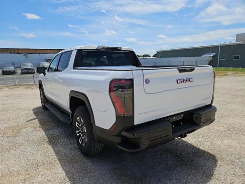 New 2026 GMC Sierra EV Elevation image 19
