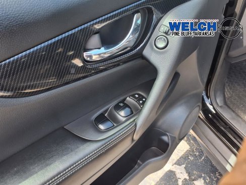 Used 2019 Nissan Rogue SL image 12
