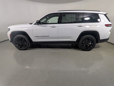 New 2025 Jeep Grand Cherokee L Limited image 4