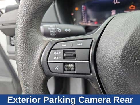 Used 2024 Honda Accord EX image 11