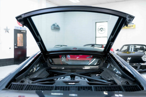 Used 2022 Audi R8 V10 w/ Premium Package image 70