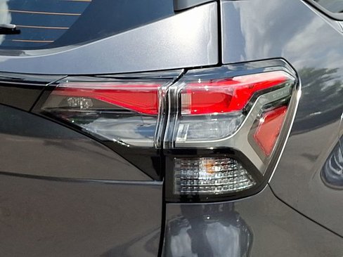 Used 2025 Subaru Forester image 12