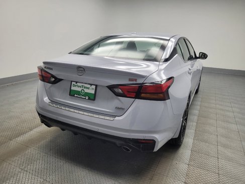 Used 2023 Nissan Altima 2.5 SR image 7