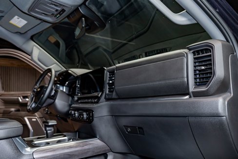 Used 2024 Chevrolet Silverado 1500 LTZ image 20