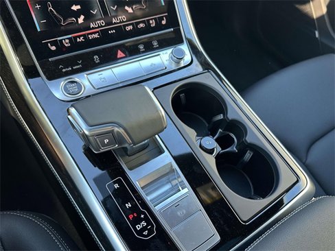 New 2025 Audi Q8 Premium Plus image 11