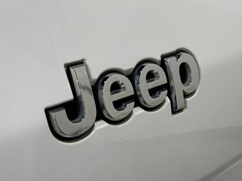 Used 2023 Jeep Grand Cherokee L Limited image 35