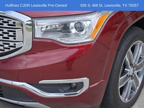 Used 2018 GMC Acadia Denali w/ Technology Package image 9
