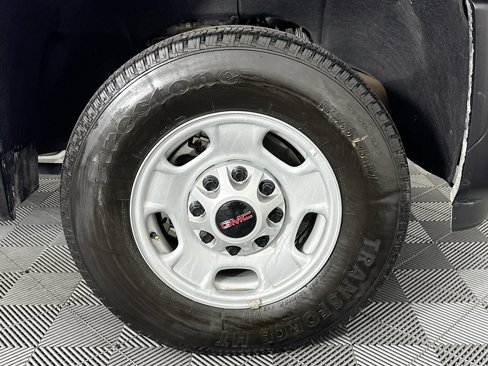 Used 2024 GMC Sierra 2500 Pro w/ Convenience Package image 29