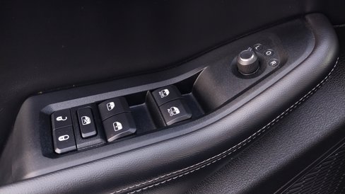 Used 2024 Jeep Grand Cherokee L Altitude image 31