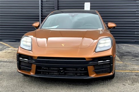 New 2025 Porsche Panamera 4 image 13
