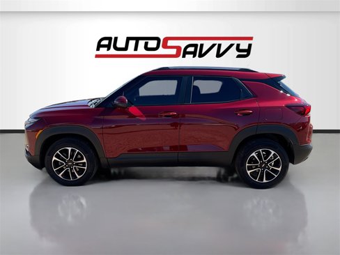 Used 2025 Chevrolet TrailBlazer LT w/ Driver Confidence Package image 4
