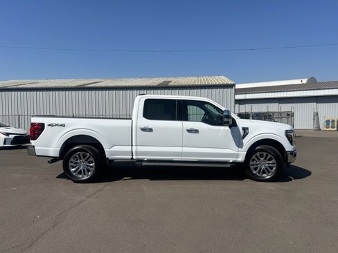 Used 2025 Ford F150 Lariat w/ Equipment Group 502A High image 4
