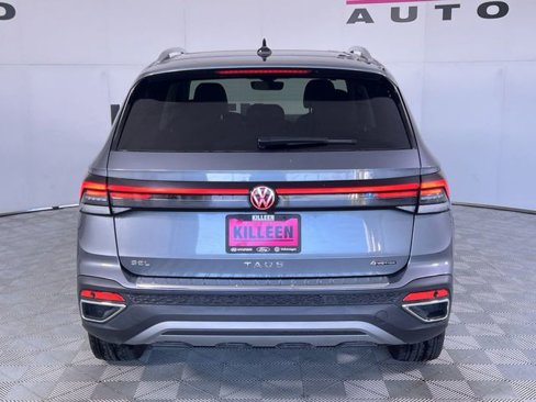Used 2025 Volkswagen Taos SEL image 6