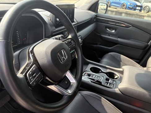 Used 2023 Honda Pilot Elite image 10