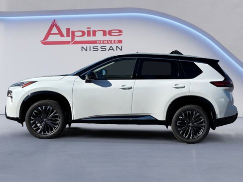New 2026 Nissan Rogue Platinum w/ Platinum Premium Package image 2
