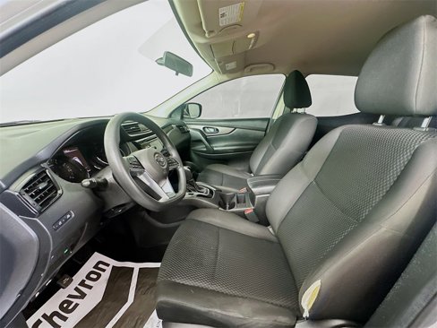 Used 2017 Nissan Rogue Sport S w/ S Appearance Package image 19
