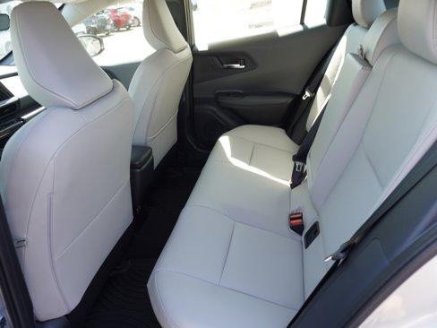 New 2026 Toyota Prius XLE image 14