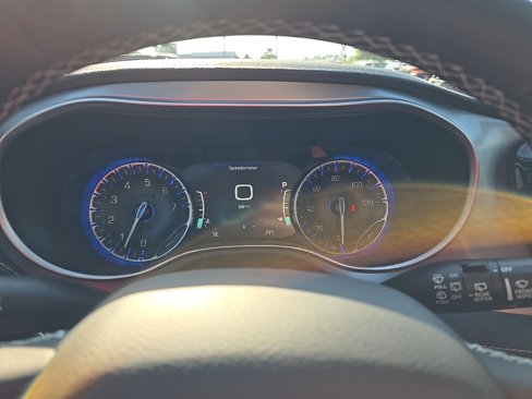 New 2026 Chrysler Pacifica Limited w/ S Appearance Package image 19