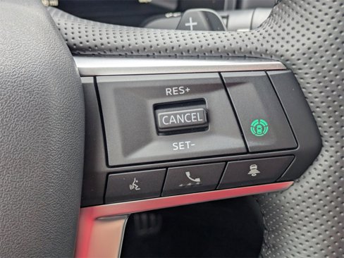 New 2025 Mitsubishi Outlander SEL image 29