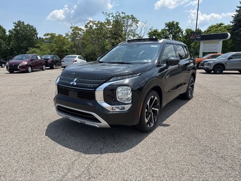 New 2025 Mitsubishi Outlander SEL image 15