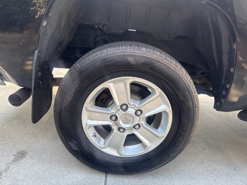 Used 2015 Toyota Tundra SR5 image 27
