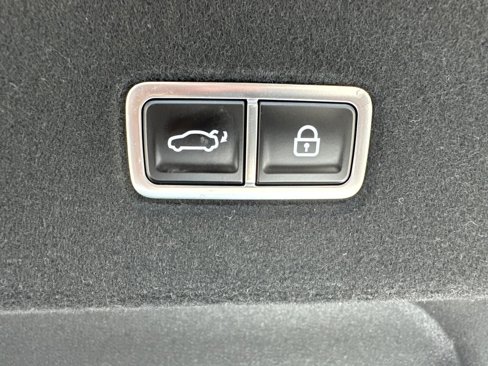 Used 2025 Hyundai Ioniq 6 SE image 19