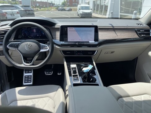 New 2025 Volkswagen Atlas SEL Premium R-Line image 13