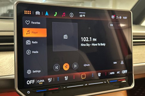 New 2025 Volkswagen ID. Buzz Pro S Plus image 18