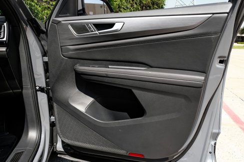 Used 2024 Volkswagen Atlas Cross Sport SE w/ Panoramic Sunroof Package image 49