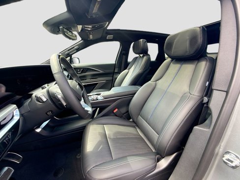New 2026 Cadillac Lyriq V image 22