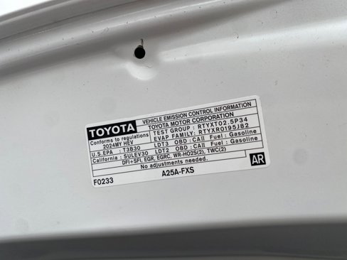 Used 2024 Toyota Sienna XSE image 25