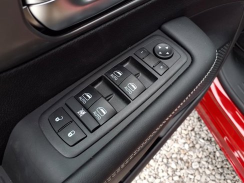 New 2026 Chrysler Pacifica Select image 25