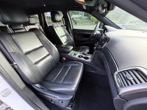 Used 2019 Jeep Grand Cherokee Limited image 22