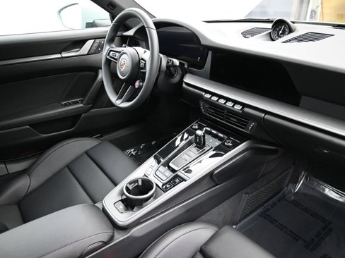 Certified 2025 Porsche 911 Carrera image 10