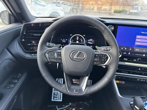 New 2026 Lexus TX 500h AWD image 21