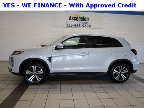 Used 2024 Mitsubishi Outlander Sport SE image 3