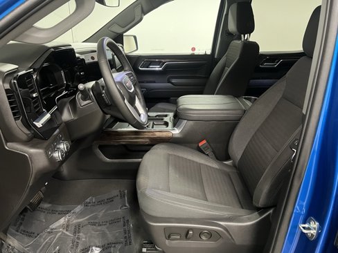 Used 2024 GMC Sierra 1500 Elevation image 25