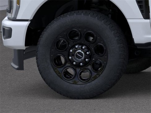 New 2025 Ford F250 4x4 Crew Cab Super Duty image 19