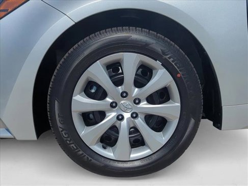 New 2026 Toyota Corolla LE image 9